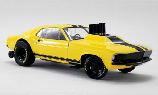 Miniature Ford Mustang 1/18 GMP Gasser Stinger jaune/noire 1969 Ford Mustang 1/18 GMP Gasser Stinger jaune/noire 1969 miniature