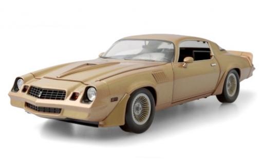 Miniature Chevrolet Camaro 1/18 Greenlight Z/28 gold Terminator 2 - Judgment Day 1979 Chevrolet Camaro 1/18 Greenlight Z/28 gold Terminator 2 - Judgment Day 1979 miniature