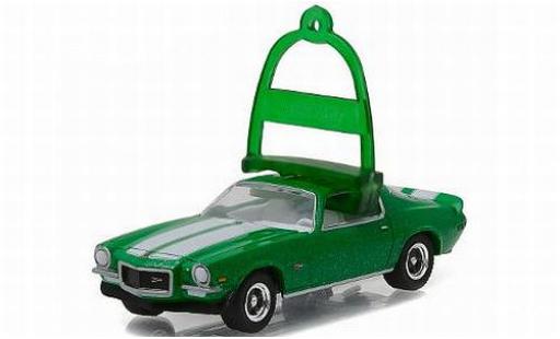 Miniature Chevrolet Camaro 1/64 Greenlight Z28 metallise verte/Dekor 1970 vacances Ornaments Series 1 sans Vitrine Chevrolet Camaro 1/64 Greenlight Z28 metallise verte/Dekor 1970 vacances Ornaments Series 1 sans Vitrine miniature