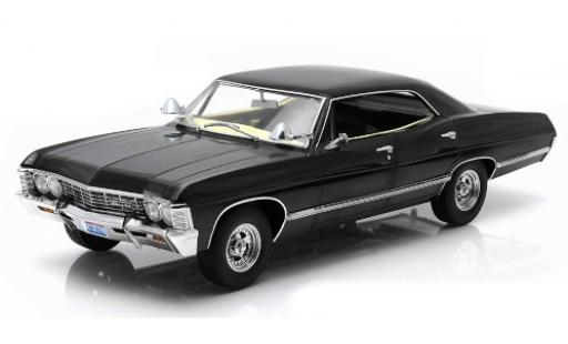Miniature Chevrolet Impala 1/24 Greenlight Sport Sedan noire 1967 Chevrolet Impala 1/24 Greenlight Sport Sedan noire 1967 miniature