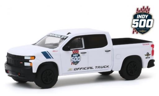 Miniature Chevrolet Silverado 1/64 Greenlight Trail Boss Z71 Indy 500 2019 103rd Running of the Indianapolis 500 Mile Race Official Truck Chevrolet Silverado 1/64 Greenlight Trail Boss Z71 Indy 500 2019 103rd Running of the Indianapolis 500 Mile Race Official Truck miniature