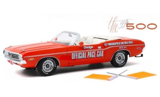 Miniature Dodge Challenger 1/18 Greenlight Cabriolet orange Official Pace Car Indy 500 1971 55th Indianapolis 500 Mile Race y compris les Flaggen Dodge Challenger 1/18 Greenlight Cabriolet orange Official Pace Car Indy 500 1971 55th Indianapolis 500 Mile Race y compris les Flaggen miniature