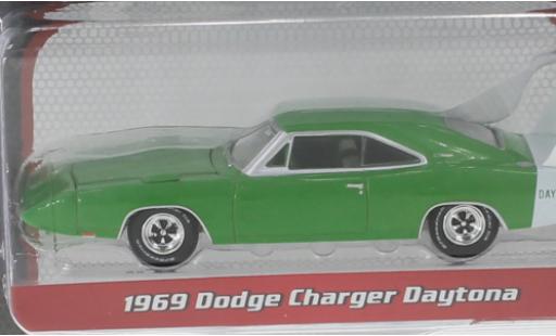Miniature Dodge Charger 1/64 Greenlight Daytona metallise verte/blanche 1969 Dodge Charger 1/64 Greenlight Daytona metallise verte/blanche 1969 miniature