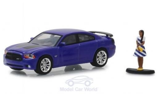 Miniature Dodge Charger 1/64 Greenlight Super Bee violetteee 2013 mit Figur Dodge Charger 1/64 Greenlight Super Bee violetteee 2013 mit Figur miniature