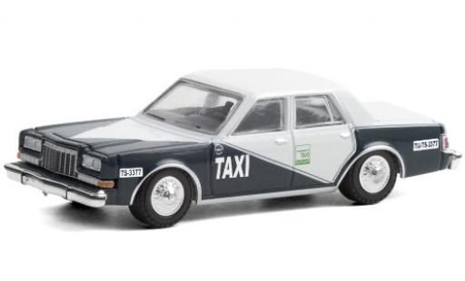 Dodge Diplomat 1/64 Greenlight 1984 Tijuana Mexiko Taxi miniature