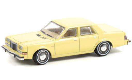 Dodge Diplomat 1/64 Greenlight beige 1981 The Greatest American Hero (1981-83 TV Series) miniature