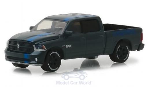 Dodge RAM 1/64 Greenlight 1500 Sport metallise grise/bleue MOPAR 2017 miniature