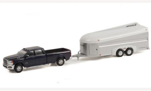 Miniature Dodge RAM 1/64 Greenlight 3500 Laramie Crew Cab grise 2021 mit Aerovault MK II Trailer Dodge RAM 1/64 Greenlight 3500 Laramie Crew Cab grise 2021 mit Aerovault MK II Trailer miniature