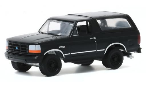 Miniature Ford Bronco 1/64 Greenlight noire 1994 Ford Bronco 1/64 Greenlight noire 1994 miniature