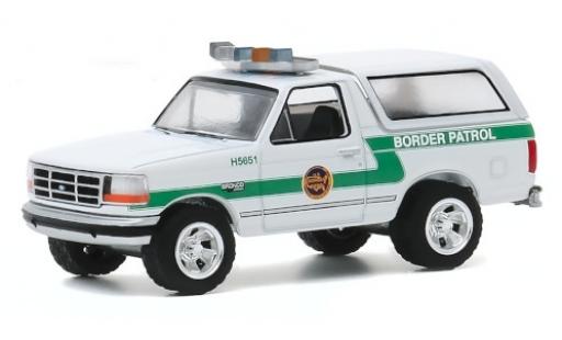 Miniature Ford Bronco 1/64 Greenlight U.S. Customs and Border Prougeection 1993 Border Patrol Ford Bronco 1/64 Greenlight U.S. Customs and Border Prougeection 1993 Border Patrol miniature