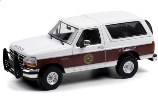 Miniature Ford Bronco 1/18 Greenlight XLT Absaroka County Sheriff 1994 Ford Bronco 1/18 Greenlight XLT Absaroka County Sheriff 1994 miniature