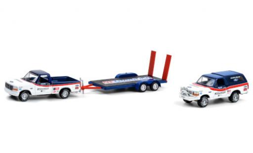 Ford F-1 1/64 Greenlight 50 BFGoodrich Tires 1992 y compris les Bronco et Flachbettanhänger avec Rampes de chargement miniature