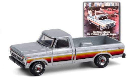 Miniature Ford F-1 1/64 Greenlight 50 grise/Dekor 1977 Ford F-1 1/64 Greenlight 50 grise/Dekor 1977 miniature