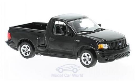 Miniature Ford F-1 1/43 Greenlight 50 SVT Lightning noire 1999 Ford F-1 1/43 Greenlight 50 SVT Lightning noire 1999 miniature