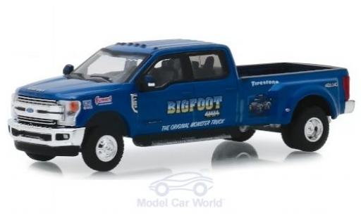 Miniature Ford F-350 1/64 Greenlight Lariat Bigfoot 2019 Ford F-350 1/64 Greenlight Lariat Bigfoot 2019 miniature