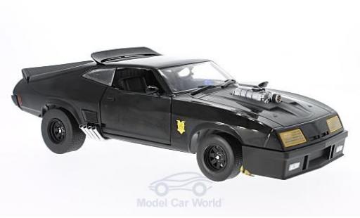 Miniature Ford Falcon 1/18 Greenlight XB noire RHD The Last of the V8 Interceptors Madmax 1973 Ford Falcon 1/18 Greenlight XB noire RHD The Last of the V8 Interceptors Madmax 1973 miniature