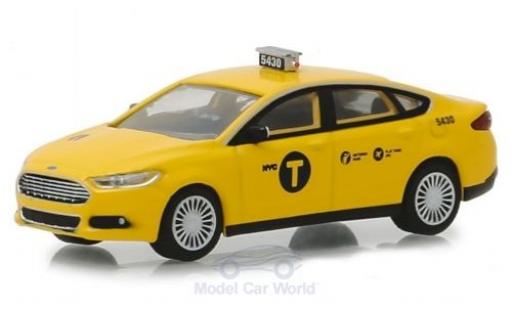 Miniature Ford Fusion 1/64 Greenlight New York Taxi 2013 Ford Fusion 1/64 Greenlight New York Taxi 2013 miniature