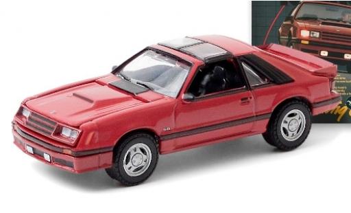 Miniature Ford Mustang 1/64 Greenlight GT rouge 1982 Ford Mustang 1/64 Greenlight GT rouge 1982 miniature