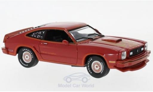 Miniature Ford Mustang 1/43 Greenlight II King Cobra rouge/gold 1978 Ford Mustang 1/43 Greenlight II King Cobra rouge/gold 1978 miniature
