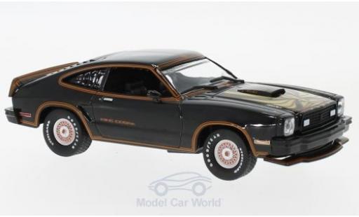 Miniature Ford Mustang 1/43 Greenlight II King Cobra noire/gold 1978 Ford Mustang 1/43 Greenlight II King Cobra noire/gold 1978 miniature