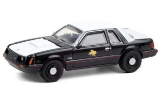 Miniature Ford Mustang 1/64 Greenlight SSP Texas Department of Public Safety 1982 Ford Mustang 1/64 Greenlight SSP Texas Department of Public Safety 1982 miniature