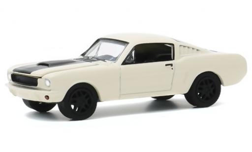 Miniature Ford Mustang 1/64 Greenlight blanche/matt-noire 1966 Testfahrzeug Ford Mustang 1/64 Greenlight blanche/matt-noire 1966 Testfahrzeug miniature