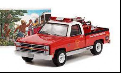 Miniature Chevrolet C-20 1/64 Greenlight rouge/blanche Smokey Bear 1984 Chevrolet C-20 1/64 Greenlight rouge/blanche Smokey Bear 1984 miniature