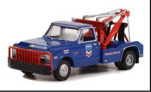 Miniature Chevrolet C-30 1/64 Greenlight Dually Wrecker Standard Oil Company 1969 Chevrolet C-30 1/64 Greenlight Dually Wrecker Standard Oil Company 1969 miniature