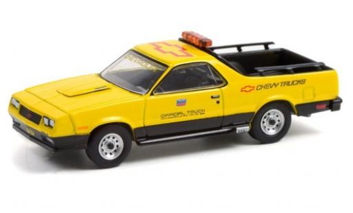 Miniature Chevrolet El Camino 1/64 Greenlight Official Truck Indianapolis 500 1986 Chevrolet El Camino 1/64 Greenlight Official Truck Indianapolis 500 1986 miniature