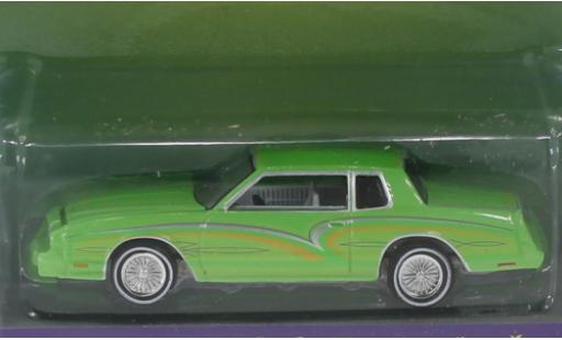 Miniature Chevrolet Monte Carlo 1/64 Greenlight verte/Dekor 1972 Chevrolet Monte Carlo 1/64 Greenlight verte/Dekor 1972 miniature