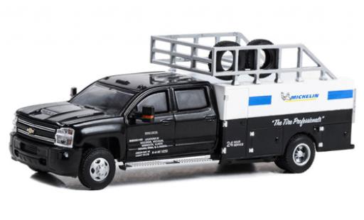 Miniature Chevrolet Silverado 1/64 Greenlight Dually Tire Service Truck Michelin 2018 Chevrolet Silverado 1/64 Greenlight Dually Tire Service Truck Michelin 2018 miniature
