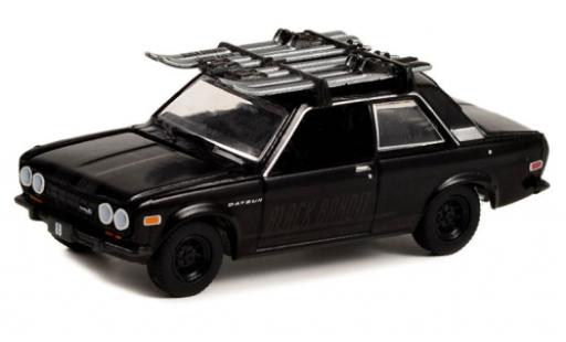 Datsun 510 1/64 Greenlight noire 1971 miniature