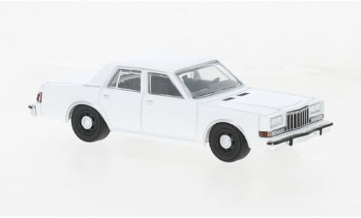 Dodge Diplomat 1/64 Greenlight blanche 1980 miniature