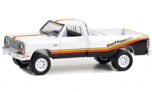 Miniature Dodge RAM 1/64 Greenlight D-150 direct Connection 1981 Dodge RAM 1/64 Greenlight D-150 direct Connection 1981 miniature