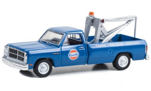 Miniature Dodge RAM 1/64 Greenlight D-350 Gulf 1993 Dodge RAM 1/64 Greenlight D-350 Gulf 1993 miniature