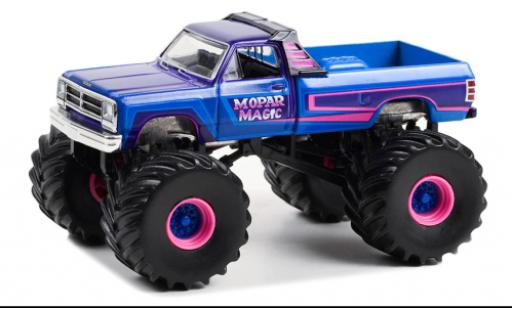 Miniature Dodge RAM 1/64 Greenlight W350 Mopar Magic 1983 Dodge RAM 1/64 Greenlight W350 Mopar Magic 1983 miniature