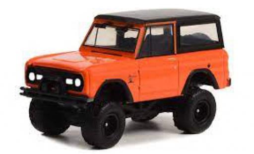 Miniature Ford Bronco 1/64 Greenlight Custom SUV orange 1967 Ford Bronco 1/64 Greenlight Custom SUV orange 1967 miniature