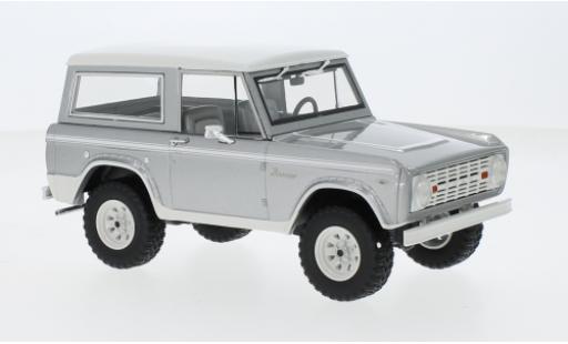 Miniature Ford Bronco 1/24 Greenlight d Counting Cars 1967 Ford Bronco 1/24 Greenlight d Counting Cars 1967 miniature