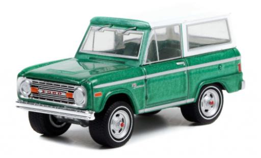Miniature Ford Bronco 1/64 Greenlight metallise verte/blanche 1977 Ford Bronco 1/64 Greenlight metallise verte/blanche 1977 miniature