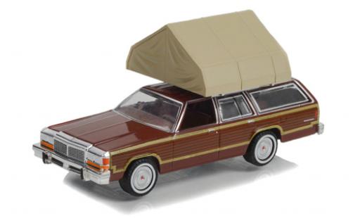Miniature Ford LTD 1/64 Greenlight Country Squire rouge foncé 1979 Ford LTD 1/64 Greenlight Country Squire rouge foncé 1979 miniature