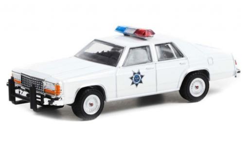 Miniature Ford LTD 1/64 Greenlight Crown Victoria Thelma & Louise 1983 Ford LTD 1/64 Greenlight Crown Victoria Thelma & Louise 1983 miniature