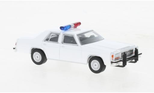 Miniature Ford LTD 1/64 Greenlight Crown Victoria blanche Police (USA) 1980 Ford LTD 1/64 Greenlight Crown Victoria blanche Police (USA) 1980 miniature
