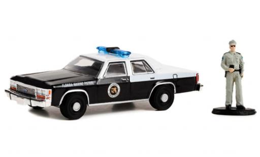 Miniature Ford LTD 1/64 Greenlight Florida Marine Patrol 1990 Ford LTD 1/64 Greenlight Florida Marine Patrol 1990 miniature