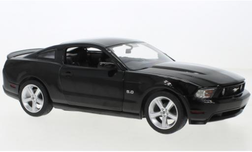 Miniature Ford Mustang 1/18 Greenlight GT noire conduire 2011 Ford Mustang 1/18 Greenlight GT noire conduire 2011 miniature