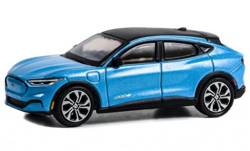 Miniature Ford Mustang 1/64 Greenlight Mach-E bleu clair 2022 Ford Mustang 1/64 Greenlight Mach-E bleu clair 2022 miniature