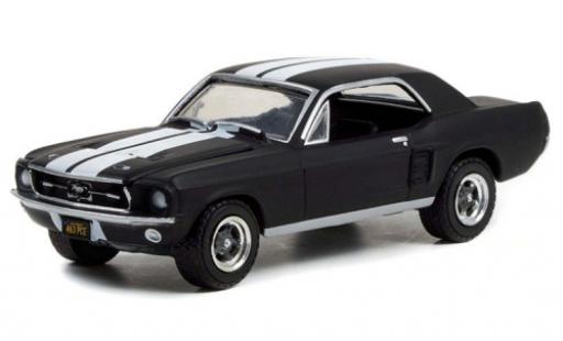 Miniature Ford Mustang 1/64 Greenlight matt-noire/blanche Creed II 1967 Ford Mustang 1/64 Greenlight matt-noire/blanche Creed II 1967 miniature