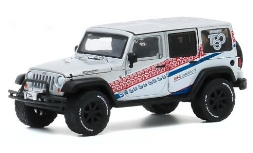 Miniature Jeep Wrangler 1/64 Greenlight Unlimited grise/Dekor 2015 150 Years BFGoodrich Jeep Wrangler 1/64 Greenlight Unlimited grise/Dekor 2015 150 Years BFGoodrich miniature