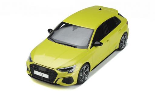 Miniature Audi S3 1/18 GT Spirit Sportback jaune 2020 Audi S3 1/18 GT Spirit Sportback jaune 2020 miniature