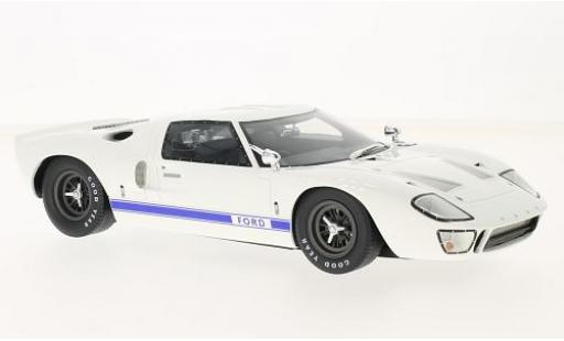 Miniature Ford GT40 1/18 GT Spirit GT 40 Mk I blanche/bleue RHD sans Vitrine Ford GT40 1/18 GT Spirit GT 40 Mk I blanche/bleue RHD sans Vitrine miniature