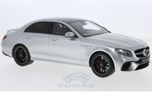 Miniature Mercedes Classe E 1/18 GT Spirit AMG E63 S grise 2017 Mercedes Classe E 1/18 GT Spirit AMG E63 S grise 2017 miniature